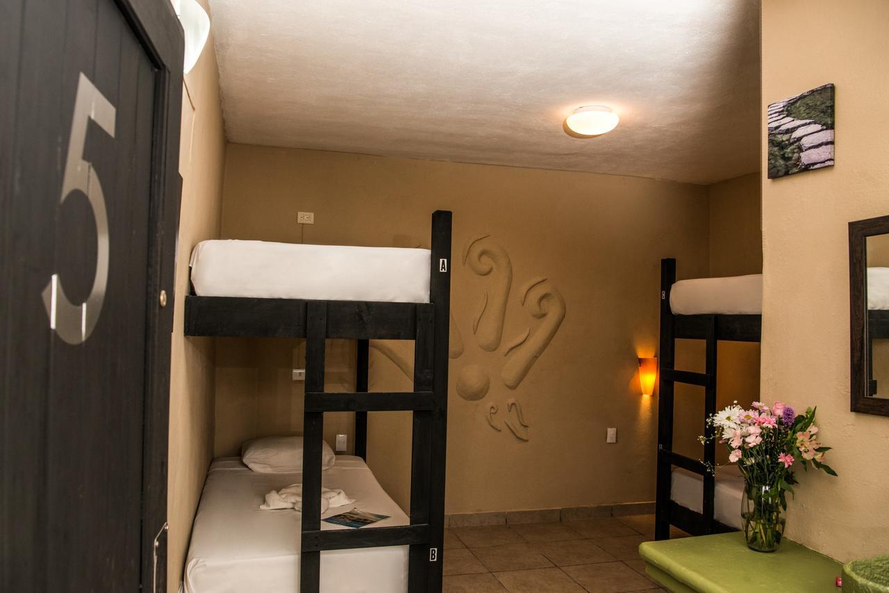 Deja Hostel Playa del Carmen Eksteriør billede